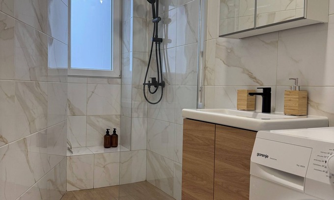 Stari Grad Appartement | Cozy studio with AC and WiFi in charming Beograd