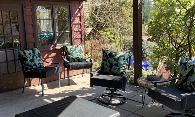 West Sechelt Maison | Cozy studio with amazing ocean views
