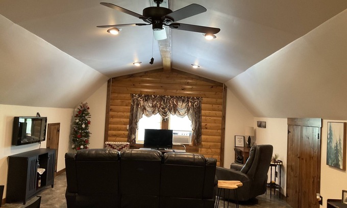 Large Appartement | Cozy Studio with Unique Charm in Private Setting