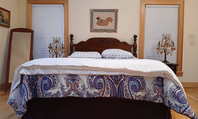 Sunbury Appartement | Cozy studio with WiFi and AC in charming Sunbury