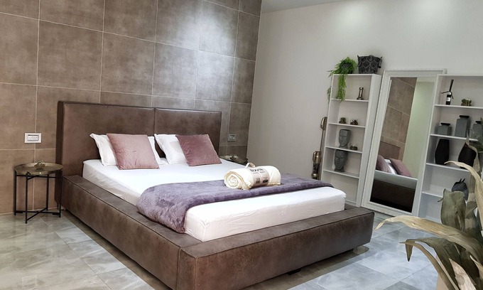 Haifa Appartement | Cozy & stylish. Close to Baha'i gardens and German colony