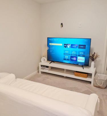 Fort Gary Appartement | Cozy Suite - Peaceful & Modern