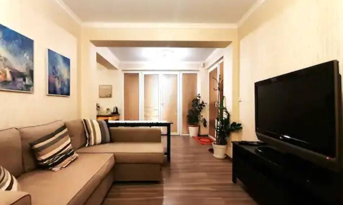 Tuchomerice Appartement | Cozy Suite with Terrace