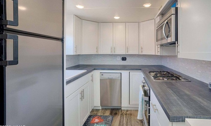 Pinetop-Lakeside Maison | Cozy Tiny Home located in the heart of Pinetop Lakeside Arizona.
