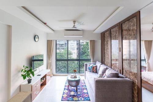 Kurla Appartement | Cozy, Upscale 1 bhk Apt near BKC