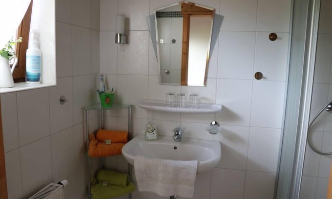 Kollmitzberg Appartement | Cozy vacation apartment Ötscherblick (60 sqm) with separate entrance