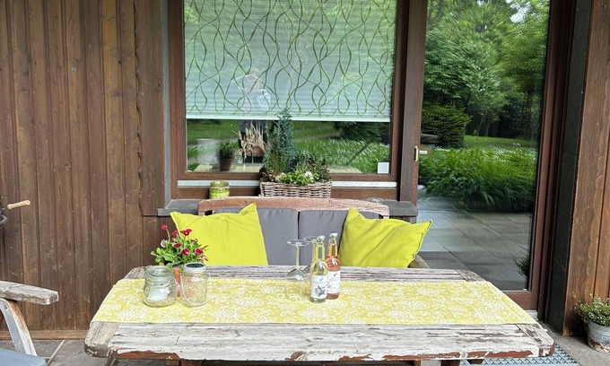 Kempenich Appartement | Cozy vacation apartment with covered terrace right on the edge of the forest