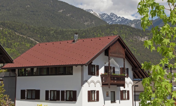Inzing Appartement | Cozy vacation apartment and perfect base in the heart of Tyrol