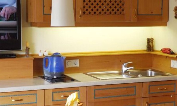 Prunn Appartement | Cozy vacation apartment (35sqm) with a magnificent view of Prunn Castle