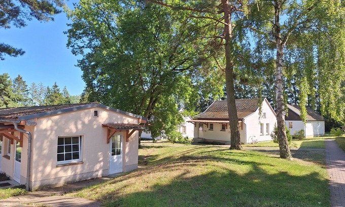 Eldena Maison | Cozy vacation room for 1 person in Gristow in quiet surroundings