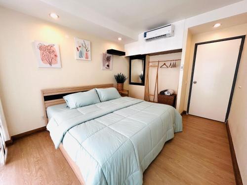 Ban Mai Appartement | Cozy Victoria Lakeview 5 mins to Impact Muang Thong