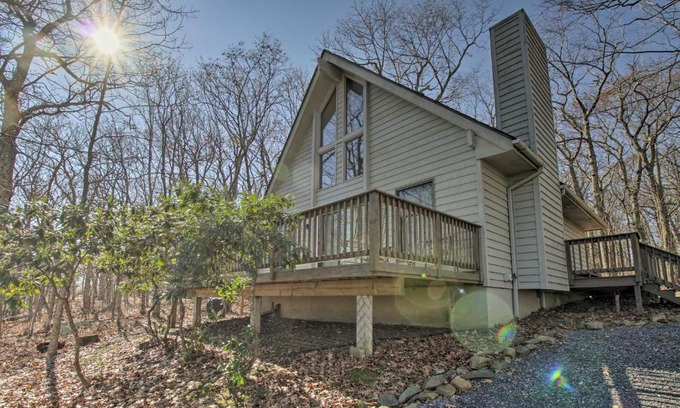 Wintergreen Maison | Cozy Wintergreen Cabin Near Mountain Inn and Slopes!