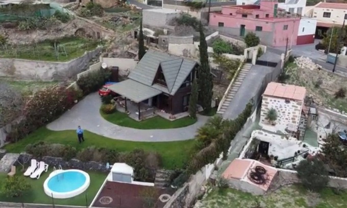 Guimar Maison | Maison en bois confortable avec piscine