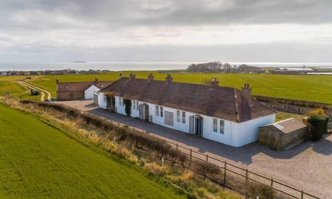 Anstruther Cottage | Cradle Cottage - un gîte qui peut accueillir 4 personnes dans 2 chambres