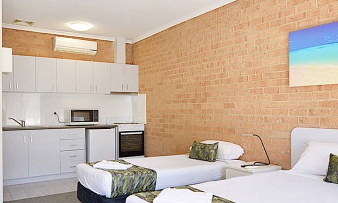 Cranbourne Hôtel | Cranbourne Motor Inn