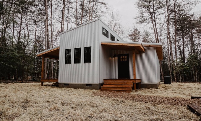 Spencer Maison | Crane's Cabin at Fall Creek Falls State Park- Outdoor Bathtub, Fireplace