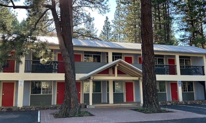 Klamath Lake Hôtel | Crater Lake Gateway - Hwy 140