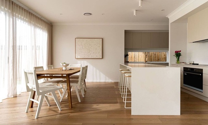 Bahrs Scrub Maison | CreamElegance: Brand-new Luxury 4BR Ex-DisplayHome
