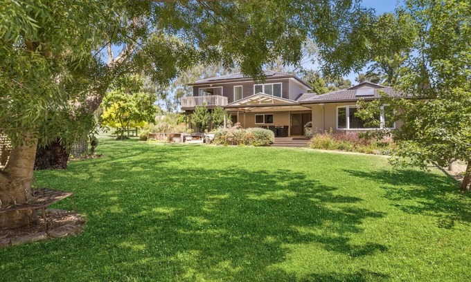 Drysdale Maison | Creating Memories on Wyndham - sleeps 16!