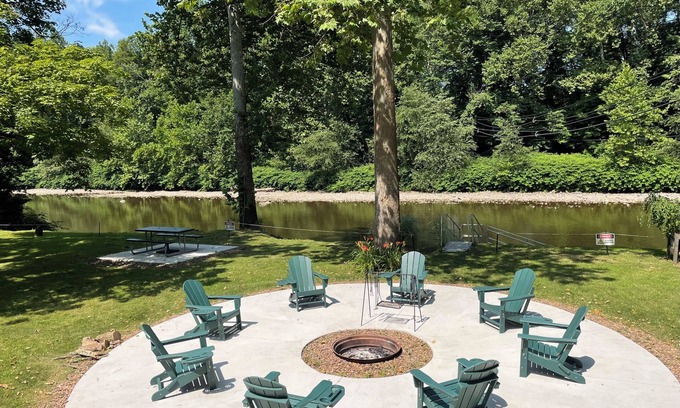 Montoursville Maison | Creekfront getaway with hot tub and fire pit.