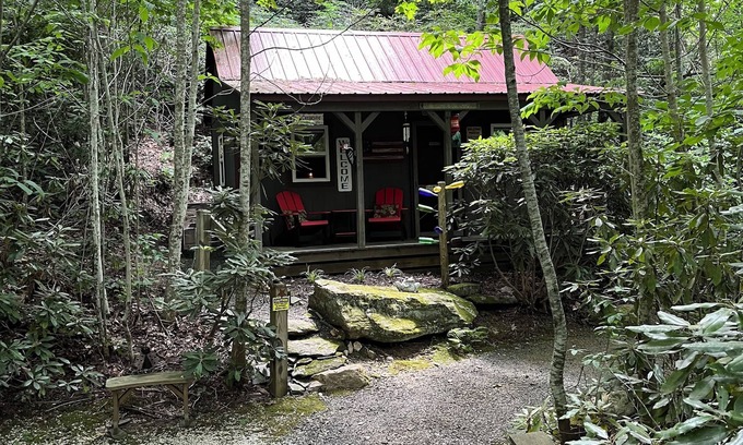 Fancy Gap Cabine | Creekside au Do Drop Inn
