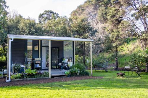 Otapaurau Maison | Creekside at Kūaotunu
