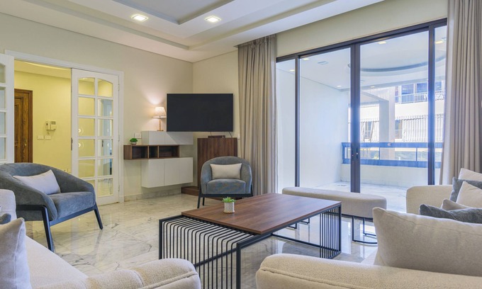 Hamra Appartement | Crest - 3 Bedroom Apartment in Hamra