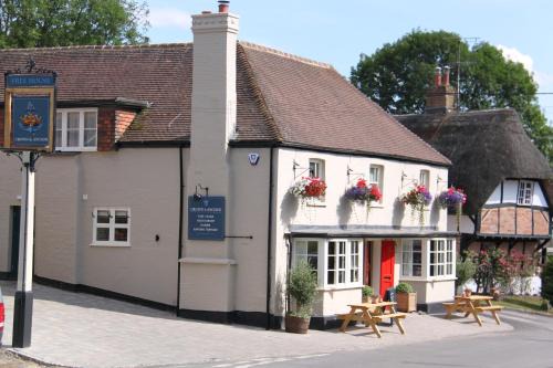 Penwood Hôtel | Crown and Anchor