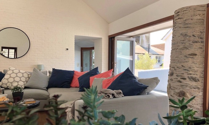 Croyde Cottage | Superbe conversion de grange au cœur du village de Croyde.