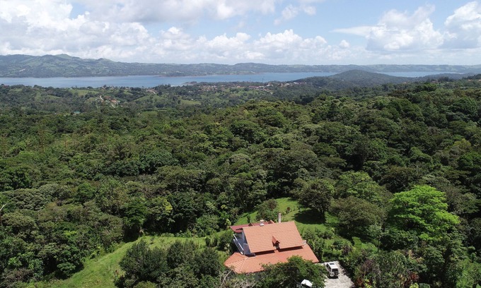 Nuevo Arenal Maison | Il n'y a pas d'autre propriété avec une beauté aussi vaste que cette propriété. Continuer à lire.