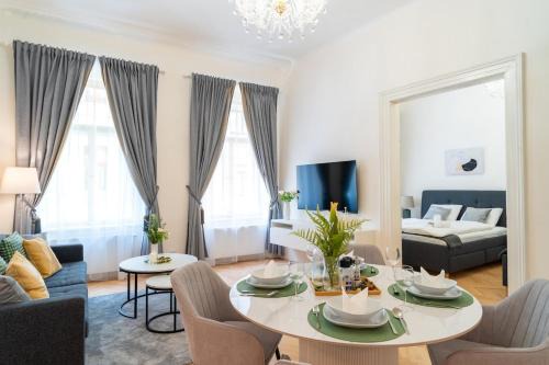 Nove Mesto Appartement | Crystal Apartment in Center of Prague