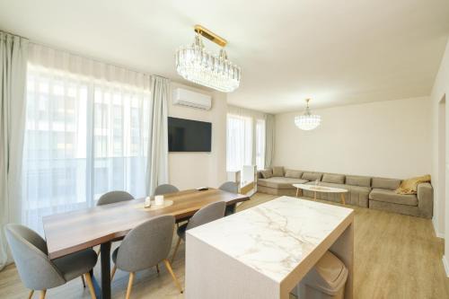 Parvenets Appartement | Crystal Luxe 2-Bedroom