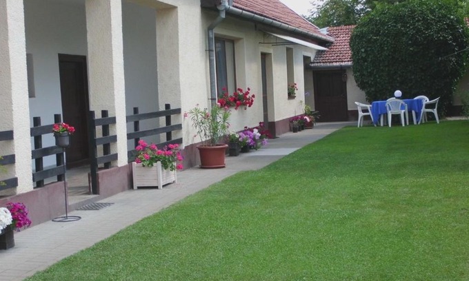 Kiskunmajsa Appartement | Csányi vendégház