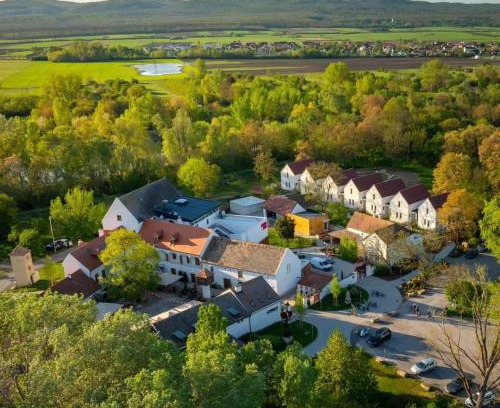 Oslip Hôtel | CSELLO MÜHLE OSLIP, Eventlocation, Gastronomie & Nächtigung