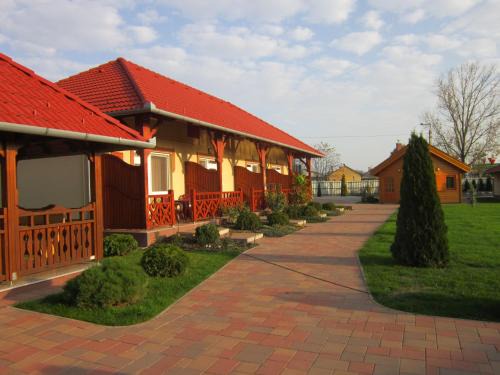 Cserkeszolo Appartement | Cserkeszőlőszállások-Hőforrásszállások
