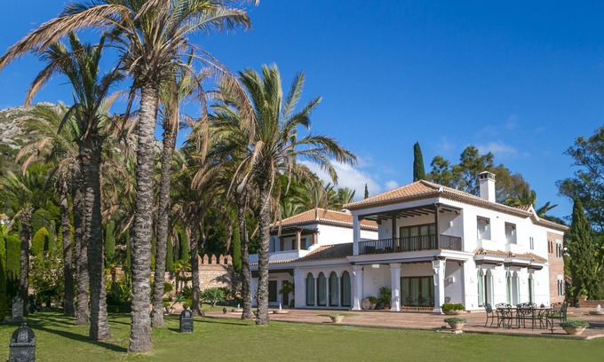 Malaga-Este Villa | Cubo's Mountain Bayview Luxury Villa / vues / wifi gratuit / gym