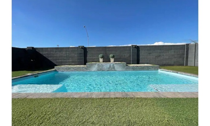 Mesa Grande Maison | Cubs Stadium in backyard/Heated Pool /Dog Friendly