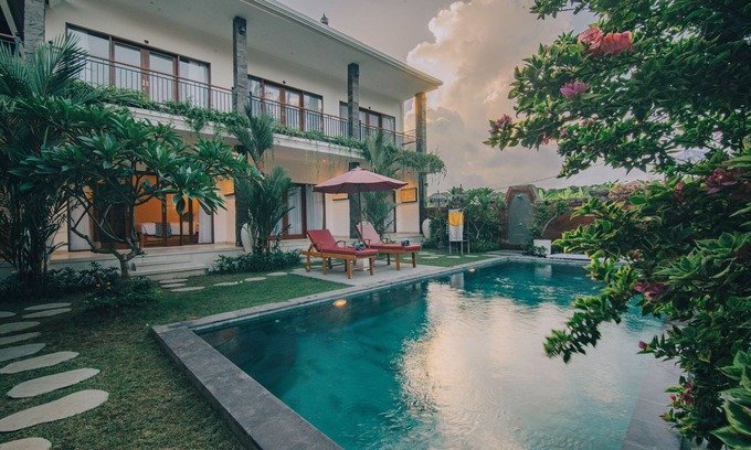 Medahan Maison | Cucukan Beach Guest House