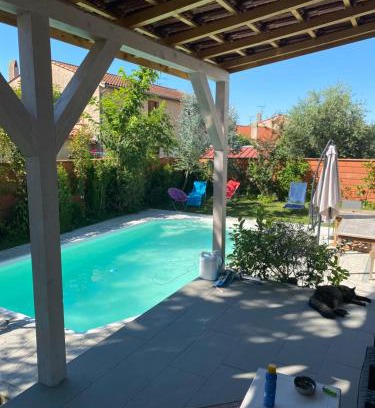 Cugnaux Maison | CUGNAUX Toulouse Metropole OUEST Chambre Privée de Luxe - SDB WC privée Terrasse Piscine Aqua Bike