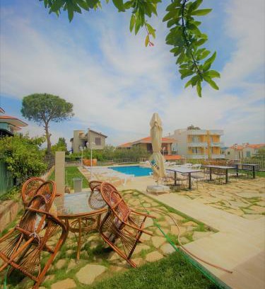 Mithatpasa Hôtel | Cunda Kordon Otel
