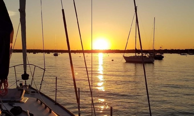 West Falmouth Maison | Curated Spaces for Celebrating Family, Team Building...Just Escaping
