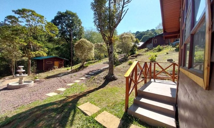 Canton Dota Cabine | Curuba Lodge