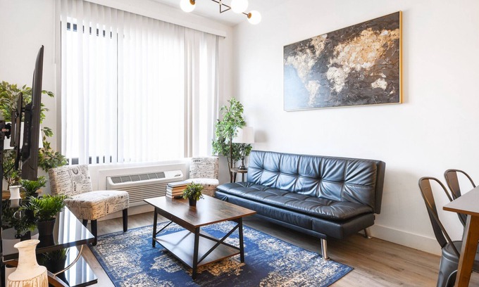 Elizabeth Appartement | Cute 1BR Next to EWR 6093