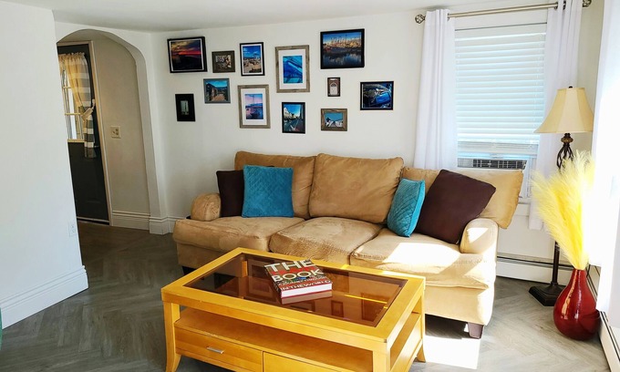 New Bedford Appartement | Cute Cozy Apartment in Historic New Bedford