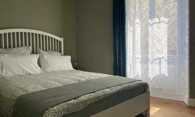 Montmorillon Maison | Cute newly renovated private townhouse in the town centre