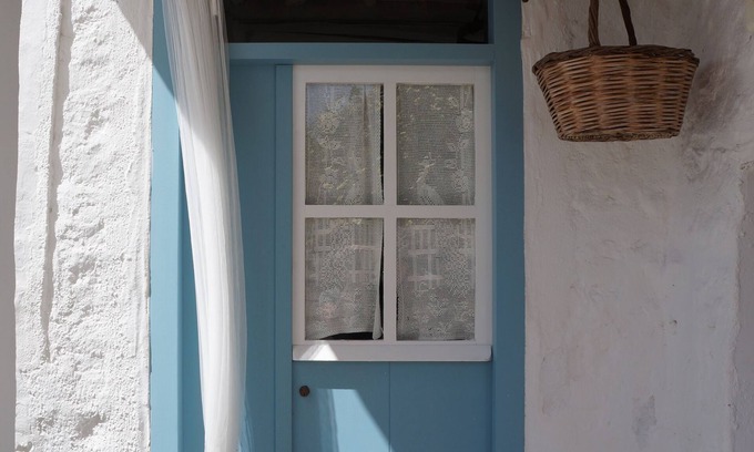 Kimolos Maison | Cycladic stone house, part of the Kimolos Castle