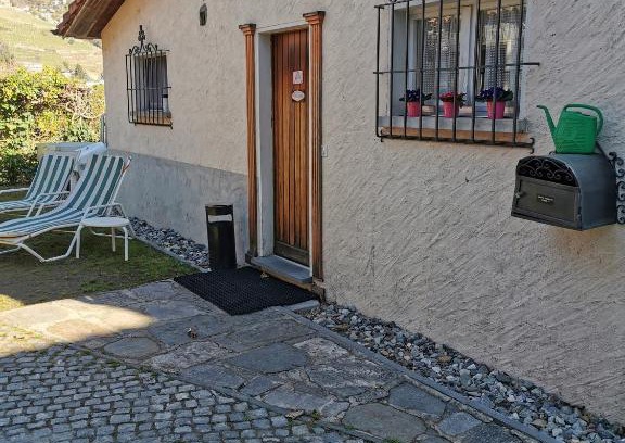 Tenero-Contra Maison | Dépendance mit pergola