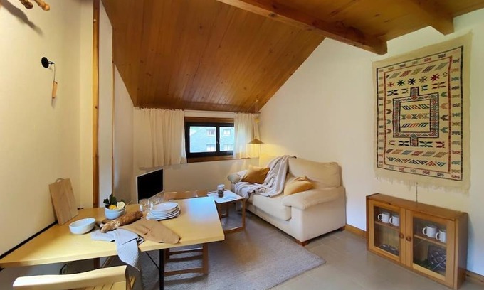 Vielha Appartement | Dúplex abuhardillado con parking