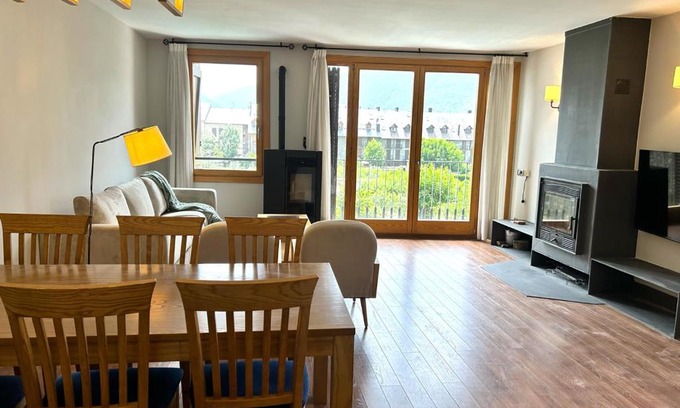 Esterri D'Aneu Appartement | Dúplex amb encant al casc antic d'Esterri i vistes úniques by RURAL D'ÀNEU