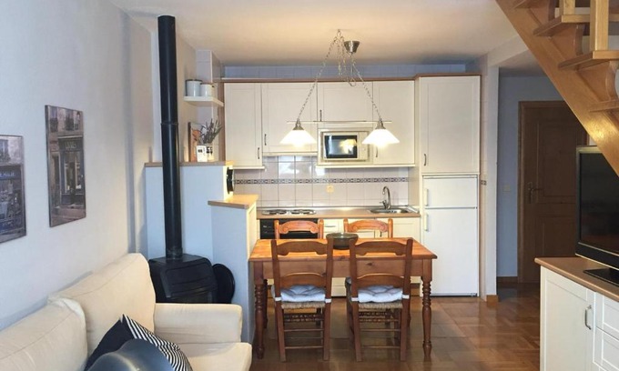 Ezcaray Appartement | Dúplex en Parque Europa